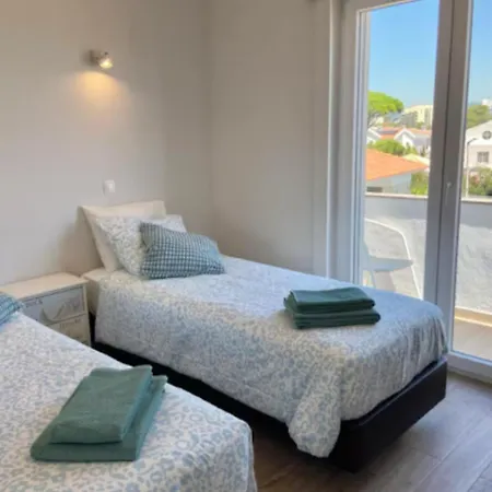 With Pool Villa Cascais